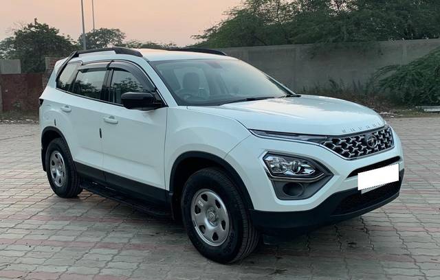 https://images10.gaadi.com/usedcar_image/3699335/original/processed_img2926931__used_car_2926931_1701520397.jpg?imwidth=6400