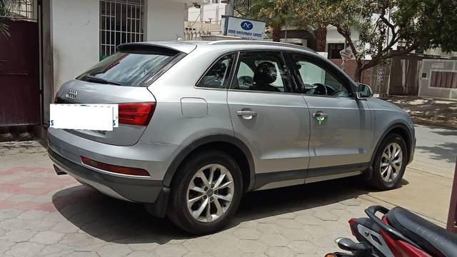 https://images10.gaadi.com/usedcar_image/3699357/original/processed_img2926948__usedcar_21_5701701520920_1701520946.jpeg?imwidth=6401