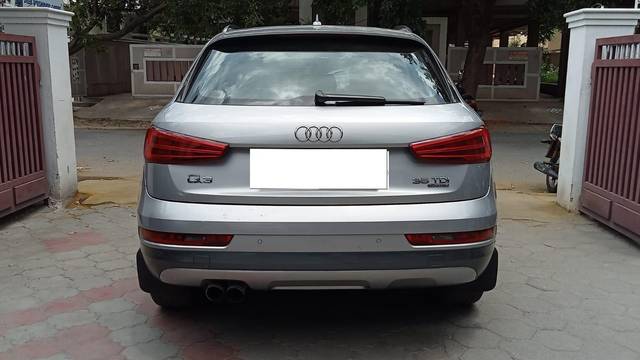 https://images10.gaadi.com/usedcar_image/3699357/original/processed_img2926948__usedcar_22_5701701520920_1701520945.jpeg?imwidth=6402