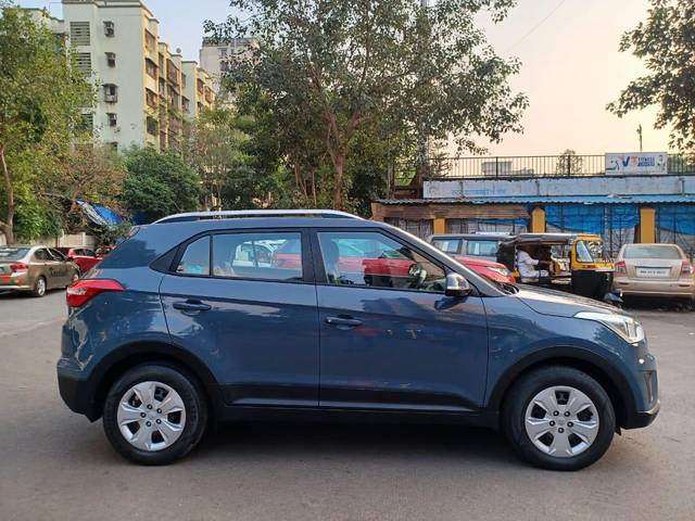 https://images10.gaadi.com/usedcar_image/3699363/original/processed_img2926951__usedcar_e8642d3b_e6d2_411f_bdf3_edf5445cd524_1541701520988_1701521025.jpg?imwidth=6401
