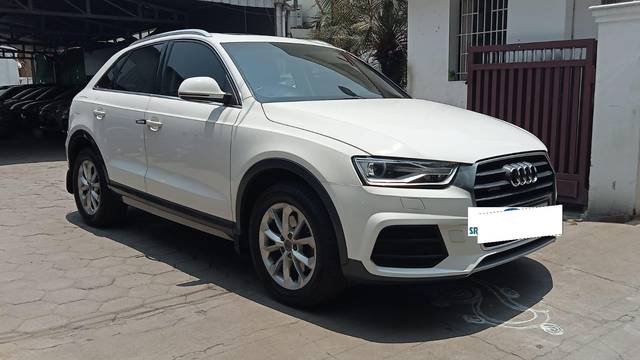 https://images10.gaadi.com/usedcar_image/3699364/original/processed_img2926952__usedcar_4_5701701521057_1701521081.jpeg?imwidth=6400