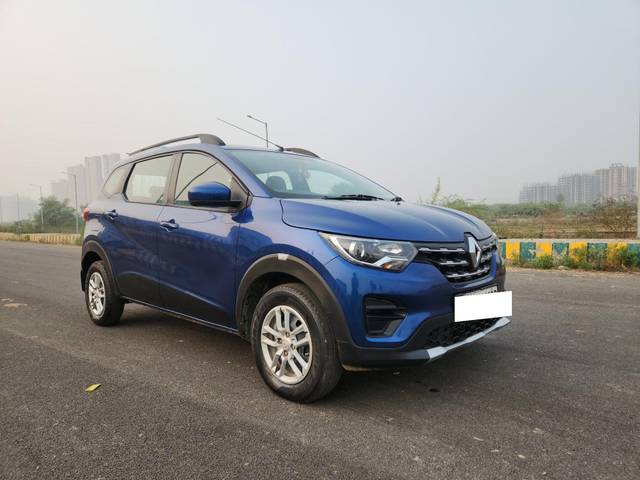 https://images10.gaadi.com/usedcar_image/3699386/original/processed_img2926969__used_car_2926969_1701522332.jpg?imwidth=6400