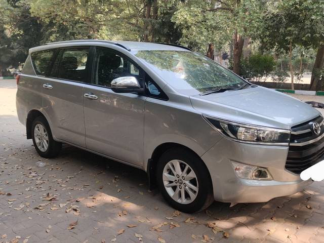 https://images10.gaadi.com/usedcar_image/3699425/original/img2926994__used_car_2926994_1701590704.jpg?imwidth=6400