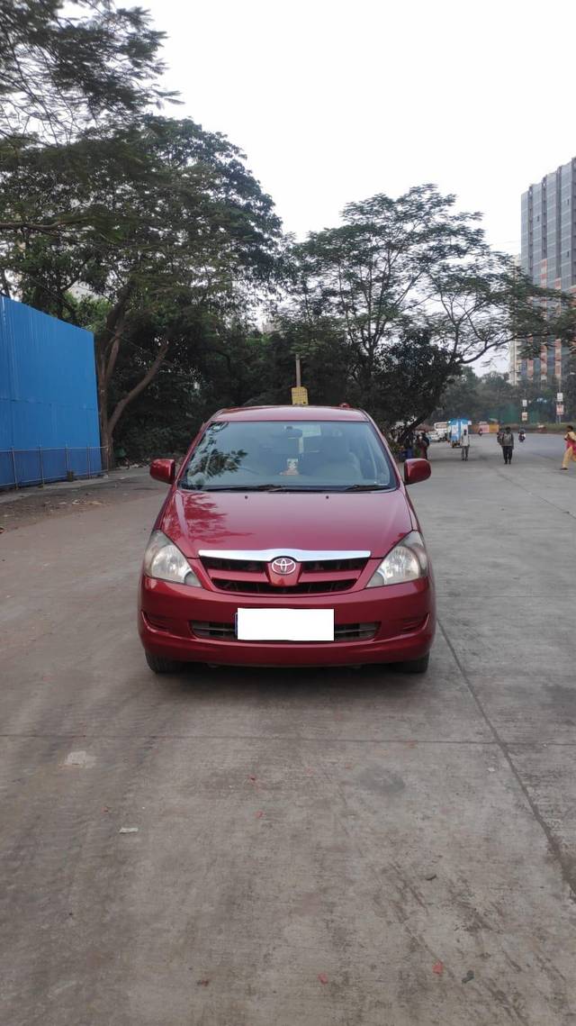 https://images10.gaadi.com/usedcar_image/3699427/original/processed_img2926995__used_car_2926995_1701578403.jpg?imwidth=6400