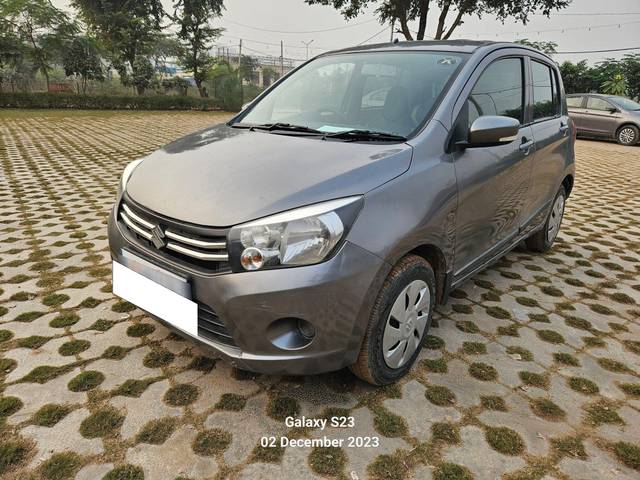 https://images10.gaadi.com/usedcar_image/3699434/original/processed_img2927000__used_car_2927000_1701524031.jpg?imwidth=6401