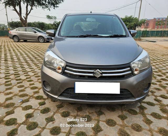 https://images10.gaadi.com/usedcar_image/3699434/original/processed_img2927000__used_car_2927000_1701524056.jpg?imwidth=6402