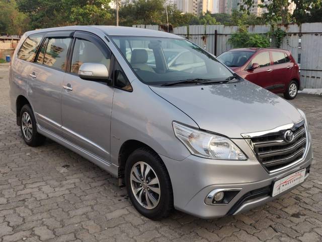 https://images10.gaadi.com/usedcar_image/3699435/original/processed_img2927001__usedcar_whatsappimage2023_12_02at55719pm_1__2927001_1701523194.jpeg?imwidth=6400