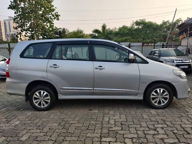 https://images10.gaadi.com/usedcar_image/3699435/original/processed_img2927001__usedcar_whatsappimage2023_12_02at55722pm_2927001_1701523198.jpeg?imwidth=6401