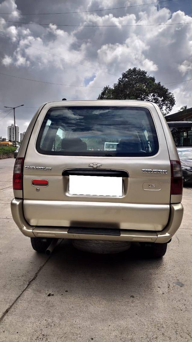 https://images10.gaadi.com/usedcar_image/3699476/original/processed_img2927026__used_car_2927026_1701523617.jpg?imwidth=6402