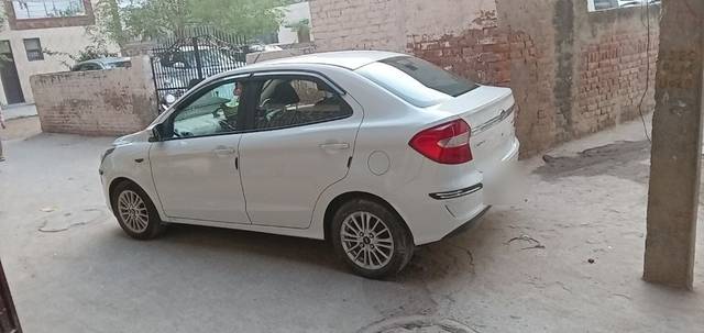 https://images10.gaadi.com/usedcar_image/3699489/original/25__VCC_1824083_95_1700916163.jpg?imwidth=6401