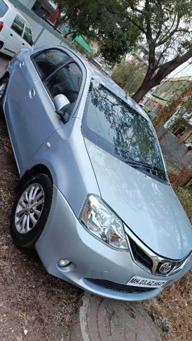https://images10.gaadi.com/usedcar_image/3699537/original/processed_b622c8ee-308c-4b74-9a97-bf6a71ef25e8.jpg?imwidth=6402
