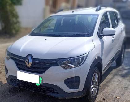 Renault Triber RXL EASY-R AMT Renault Triber RXL EASY-R AMT