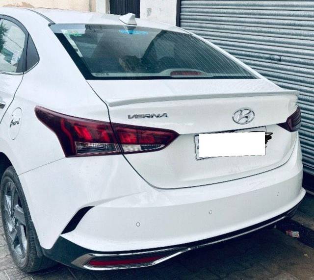 https://images10.gaadi.com/usedcar_image/3699565/original/processed_b5f75c5f-d180-4afb-9bbe-00a853767569.jpeg?imwidth=6401
