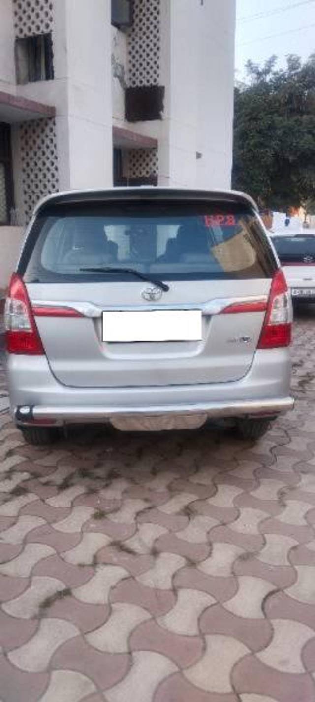 https://images10.gaadi.com/usedcar_image/3699586/original/processed_45ebebef-c1e4-4b1e-bacb-bc3e98d08785.jpg?imwidth=6401