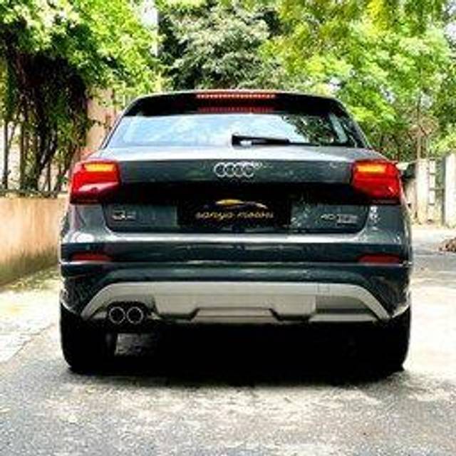 https://images10.gaadi.com/usedcar_image/3699587/original/processed_img2927081__used_car_2927081_1701527273.jpg?imwidth=6402