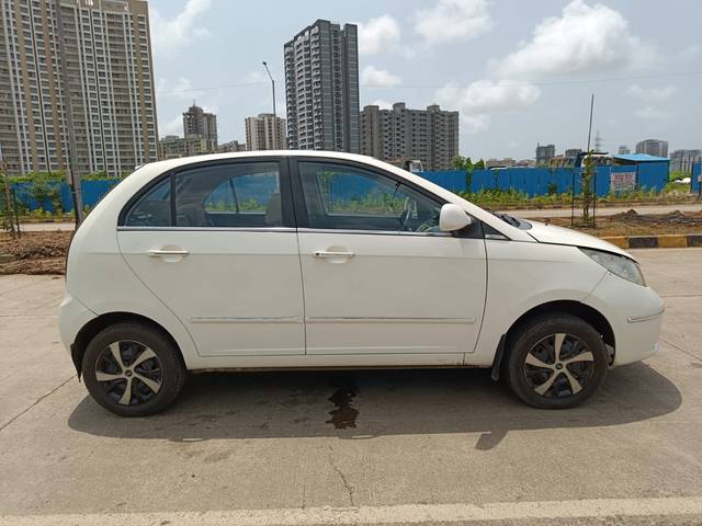 https://images10.gaadi.com/usedcar_image/3699704/original/img2927104__used_car_2927104_1701687729.jpg?imwidth=6401