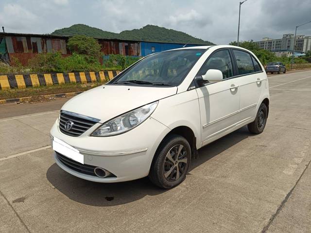 https://images10.gaadi.com/usedcar_image/3699704/original/processed_img2927104__used_car_2927104_1701687726.jpg?imwidth=6400
