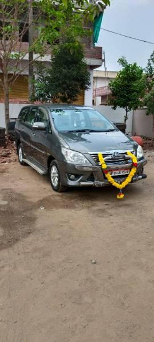 https://images10.gaadi.com/usedcar_image/3699746/original/processed_0d49b186-a031-42a2-bf43-7e067f29470a.jpg?imwidth=6402