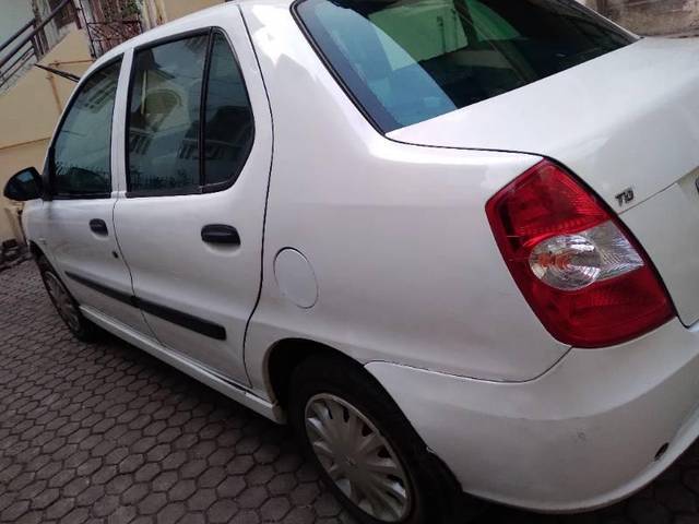 https://images10.gaadi.com/usedcar_image/3699890/original/processed_9567de08-cb76-48b5-9858-b5f9367cc482.jpg?imwidth=6401