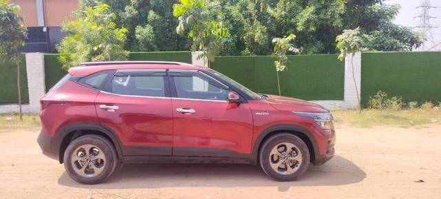 https://images10.gaadi.com/usedcar_image/3699975/original/processed_img2927125__used_car_2927125_1701576073.jpg?imwidth=6401