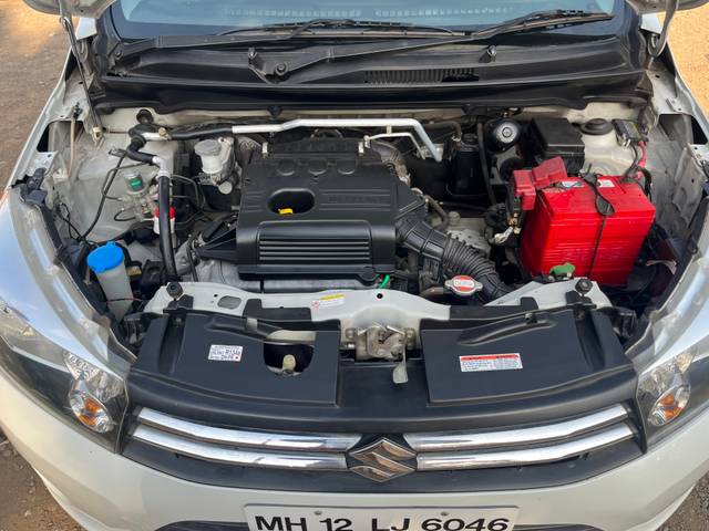 https://images10.gaadi.com/usedcar_image/36E7317A-83D1-4DDA-B377-B4169E864080/original/e00d3546-f1b3-4c01-a896-8f339457191d.jpg?imwidth=6402