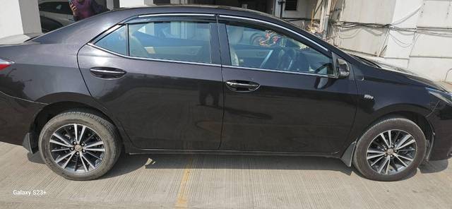 https://images10.gaadi.com/usedcar_image/3700034/original/processed_bbc58944-4012-429f-9aba-1d6295dbe13e.jpg?imwidth=6401