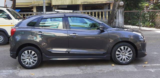 https://images10.gaadi.com/usedcar_image/3700067/original/processed_img2927155__used_car_2927155_1702107761.jpg?imwidth=6401