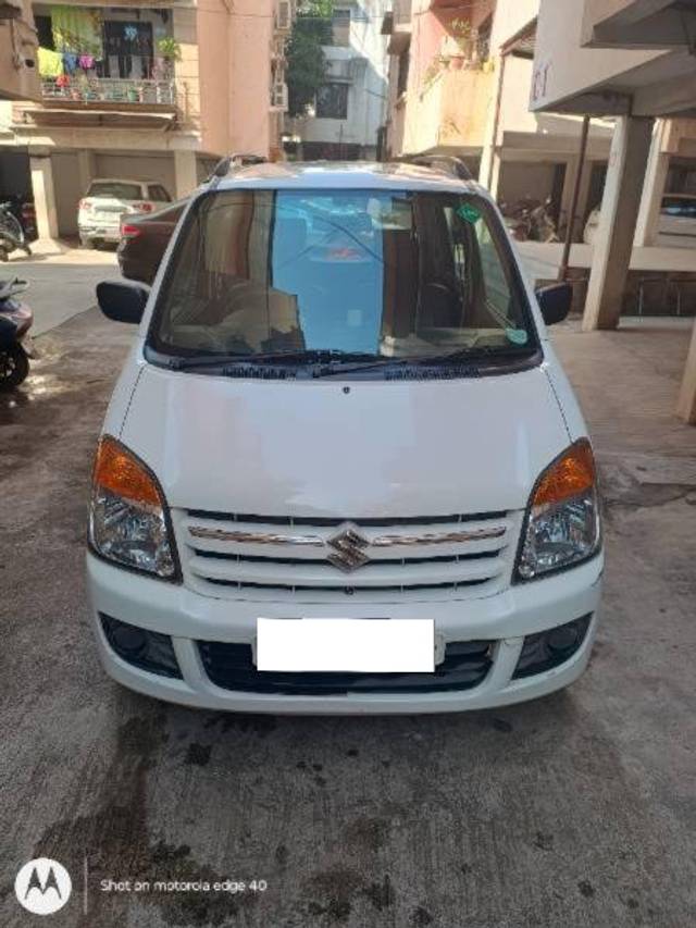 https://images10.gaadi.com/usedcar_image/3700106/original/processed_be852a2f-9e88-4c2b-a3db-a56ab75a8c62.jpg?imwidth=6400