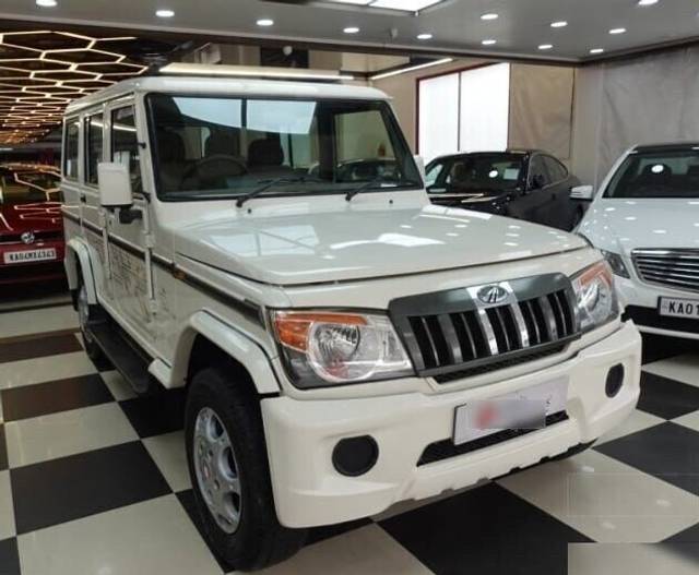https://images10.gaadi.com/usedcar_image/3700244/original/img3700244__zz1_crop_img_656f05c4968f6_1701774788.jpg?imwidth=6401