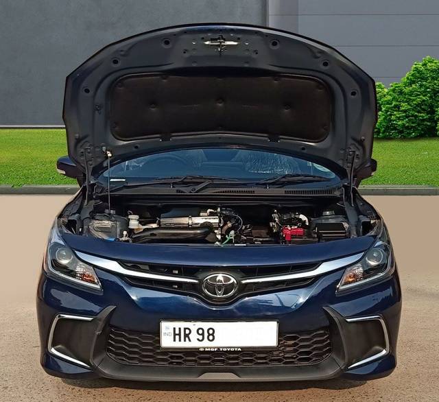 https://images10.gaadi.com/usedcar_image/3700337/original/img3700337__zz1_crop_img_656f0a021670f_1701775874.jpg?imwidth=6401