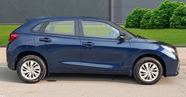 https://images10.gaadi.com/usedcar_image/3700337/original/img3700337__zz1_crop_img_656f0a116e596_1701775889.jpg?imwidth=6402