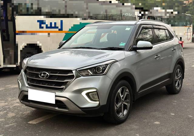 https://images10.gaadi.com/usedcar_image/3700422/original/processed_img2927320__used_car_2927320_1701594160.jpg?imwidth=6400
