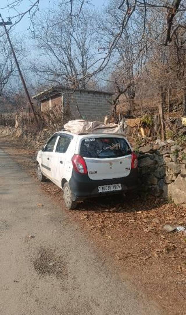 https://images10.gaadi.com/usedcar_image/3700431/original/processed_8e0d49d3-30ec-489b-b44e-7b72feb729a1.jpg?imwidth=6402