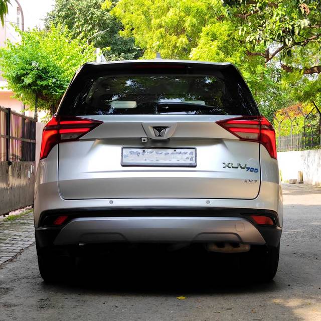https://images10.gaadi.com/usedcar_image/3700435/original/img2927326__used_car_2927326_1701594673.jpg?imwidth=6402