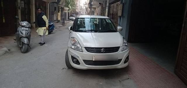 https://images10.gaadi.com/usedcar_image/3700464/original/25__VCC_1823795_94_1700888483.jpg?imwidth=6400