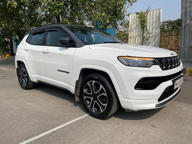 https://images10.gaadi.com/usedcar_image/3700485/original/img2927352__usedcar_7b008e68_5d3a_486f_92bc_9e30465cb336_28281701596770_1701596783.jpg?imwidth=6400