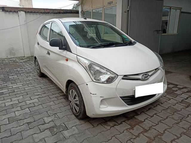 https://images10.gaadi.com/usedcar_image/3700526/original/processed_img2927366__usedcar_2845_5__2927366_1701600054.jpeg?imwidth=6400