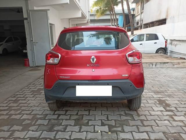 https://images10.gaadi.com/usedcar_image/3700534/original/processed_img2927372__usedcar_5259_7__2927372_1701599928.jpeg?imwidth=6402