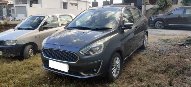 https://images10.gaadi.com/usedcar_image/3700558/original/processed_2f3940e3-0cb3-4dfb-bc20-f220dbe02134.jpg?imwidth=6401