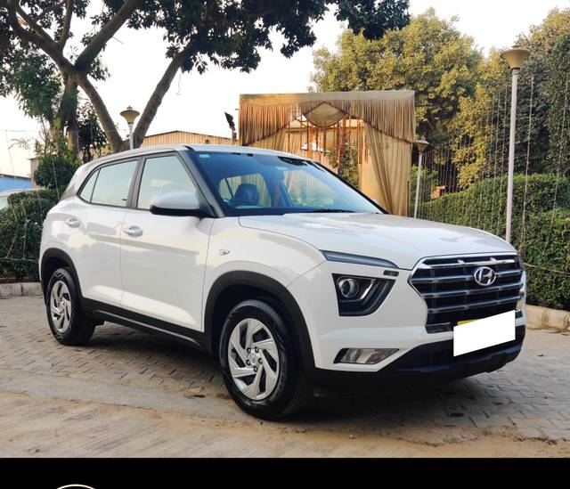https://images10.gaadi.com/usedcar_image/3700565/original/processed_img2927393__used_car_2927393_1701600874.jpg?imwidth=6400