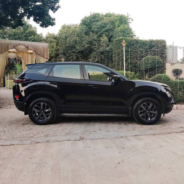 https://images10.gaadi.com/usedcar_image/3700574/original/img2927399__used_car_2927399_1701601074.jpg?imwidth=6401
