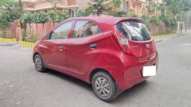 https://images10.gaadi.com/usedcar_image/3700656/original/processed_img2927439__used_car_2927439_1701603850.jpg?imwidth=6402