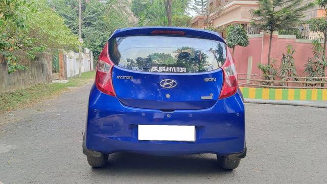 https://images10.gaadi.com/usedcar_image/3700661/original/processed_img2927443__used_car_2927443_1701603976.jpg?imwidth=6402