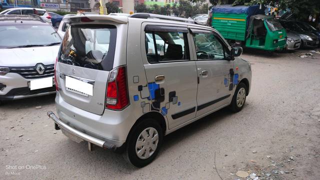 https://images10.gaadi.com/usedcar_image/3700672/original/processed_img2927448__used_car_2927448_1701604256.jpg?imwidth=6401