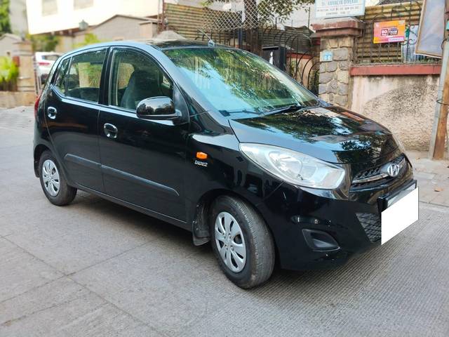 https://images10.gaadi.com/usedcar_image/3700731/original/processed_img2927476__used_car_2927476_1701606298.jpg?imwidth=6400