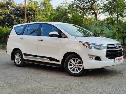 Toyota Innova Crysta 2.4 GX MT Toyota Innova Crysta 2.4 GX MT
