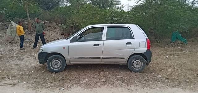 https://images10.gaadi.com/usedcar_image/3700751/original/26__VCC_IMG_1700989941606_1824309_95_1700990358.jpg?imwidth=6401