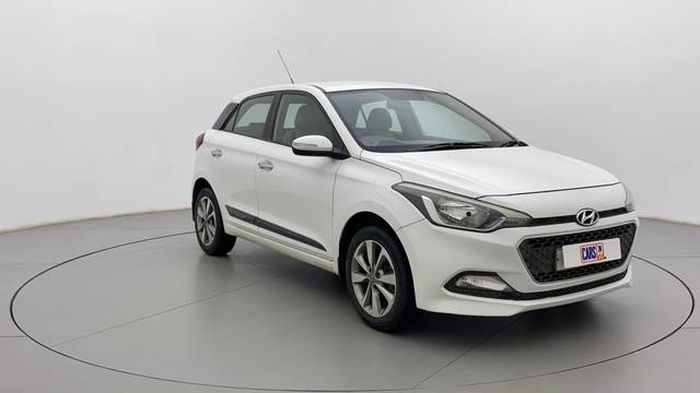 https://images10.gaadi.com/usedcar_image/3700815/original/64b04217-e762-4eec-80e2-202fe0a62d65__43.jpg?imwidth=6400