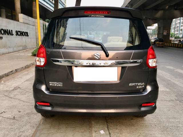 https://images10.gaadi.com/usedcar_image/3700877/original/processed_img2927541__usedcar_whatsappimage2023_11_10at63513pm_2__13771701611403_1701611432.jpeg?imwidth=6401