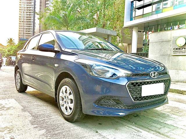 https://images10.gaadi.com/usedcar_image/3700884/original/processed_img2927542__usedcar_1_13771701611734_1701611754.jpeg?imwidth=6400